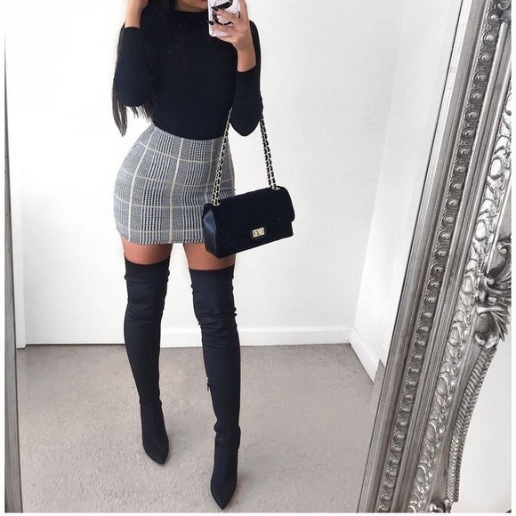 Lace up over the knee boots - Picture 3 of 7